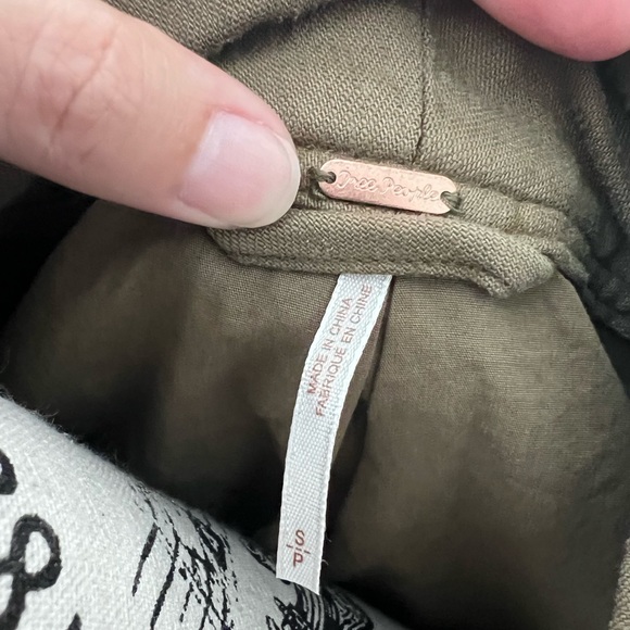 Free People Drapey Olive Green Utility Jacket with O-Ring Belt Size S - Picture 5 of 11